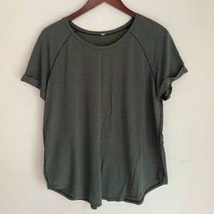 Lululemon top